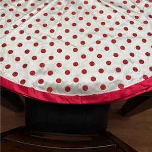 Red Polka Dot Tree Skirt